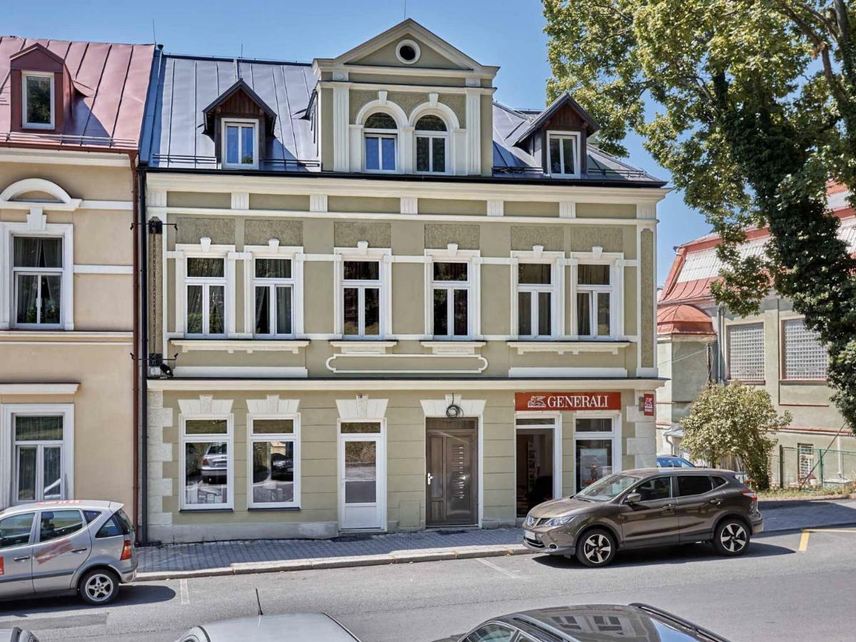 Apart House Plesia2 Маріанські Лазні Екстер'єр фото